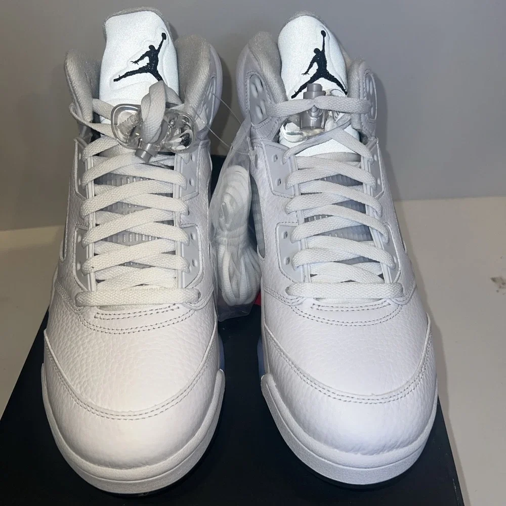 Size 9 - Air Jordan 5 Retro 2026 White Metallic